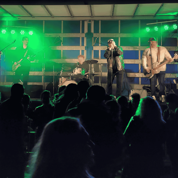 Valotekniikkavuokraus ja äänentoisto livekeikalle